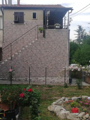 Casa nel verde Castelluccio